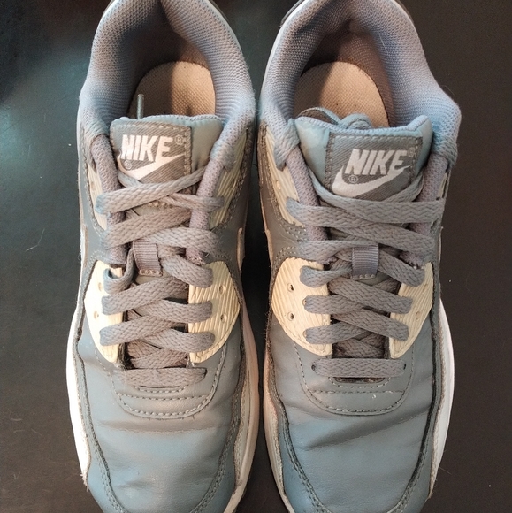Nike Air Max 90 Shoe Sneakers Ltr Cool Grey/Wolf Grey 833412-013 Size 6.5 W 8 - Picture 4 of 8